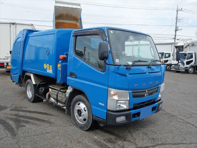 三菱 キャンター 小型 パッカー車 巻き込み式 回転ダンプ式の中古トラック画像2