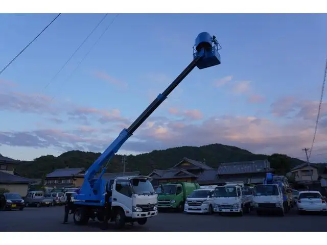 日野 デュトロ 小型 高所・建柱車 高所作業車 の中古トラック画像5
