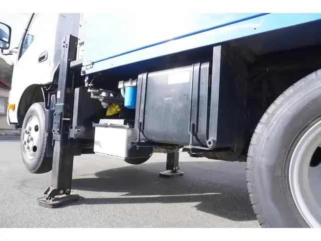 日野 デュトロ 小型 高所・建柱車 高所作業車 電工仕様の中古トラック画像16