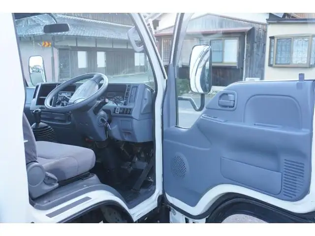 マツダ タイタン 小型 平ボディ 床鉄板 の中古トラック画像8