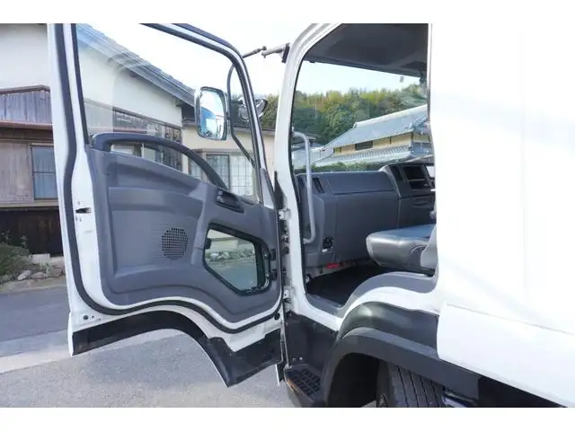 いすゞ フォワード 中型/増トン 車両重機運搬 ラジコン ウインチの中古トラック画像5