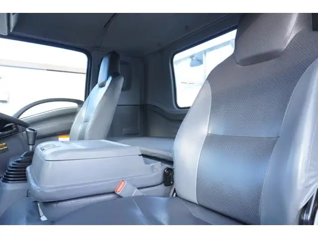いすゞ フォワード 中型/増トン 車両重機運搬 ラジコン ウインチの中古トラック画像7