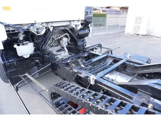 いすゞ フォワード 中型/増トン 車両重機運搬 ラジコン ウインチの中古トラック画像14