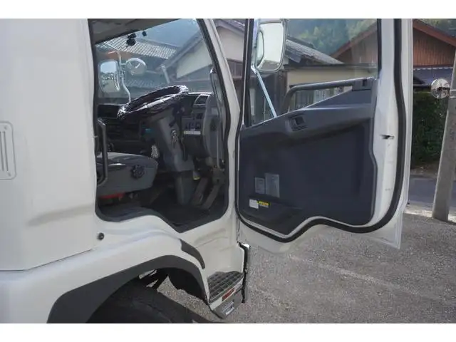 三菱 ファイター 中型/増トン 車両重機運搬 ウインチ の中古トラック画像9