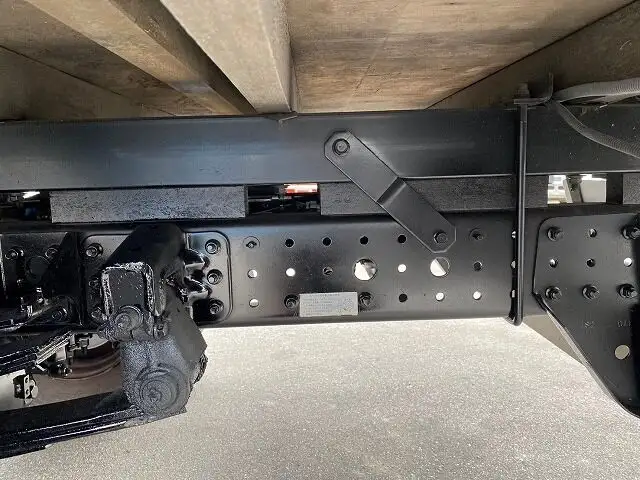 三菱 キャンター 小型 平ボディ パワーゲート 床鉄板の中古トラック画像18