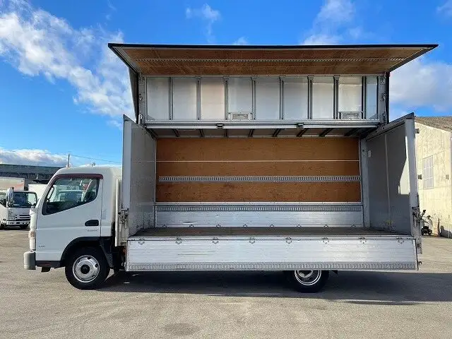 三菱 キャンター 小型 ウイング SKG-FEB90 H23の中古トラック画像11