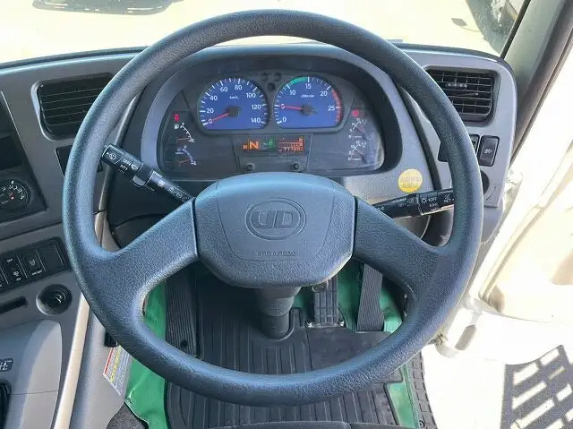 日産UD クオン 大型 ウイング ハイルーフ エアサスの中古トラック画像15