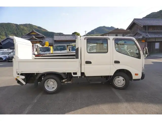 日野 デュトロ 小型 平ボディ Wキャブ パワーゲートの中古トラック画像3