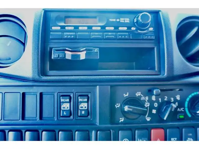 日野 デュトロ 小型 平ボディ Wキャブ パワーゲートの中古トラック画像12