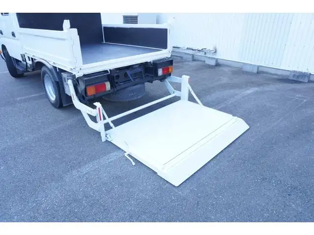 日野 デュトロ 小型 平ボディ Wキャブ パワーゲートの中古トラック画像8