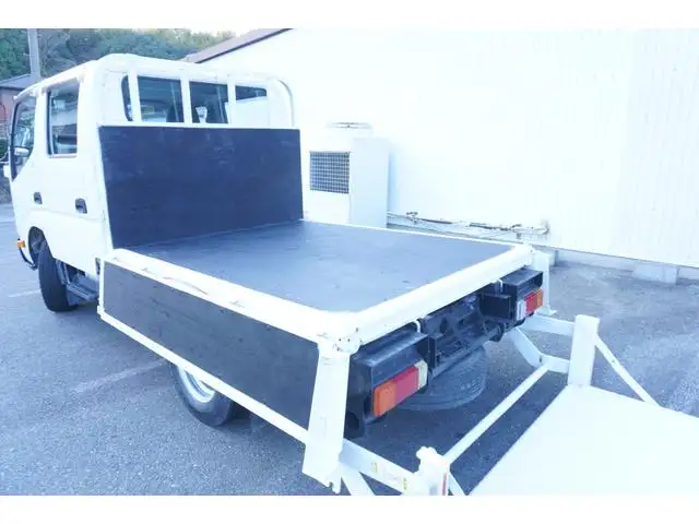 日野 デュトロ 小型 平ボディ Wキャブ パワーゲートの中古トラック画像7