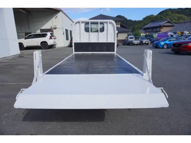 マツダ タイタン 小型 平ボディ パワーゲート の中古トラック画像4