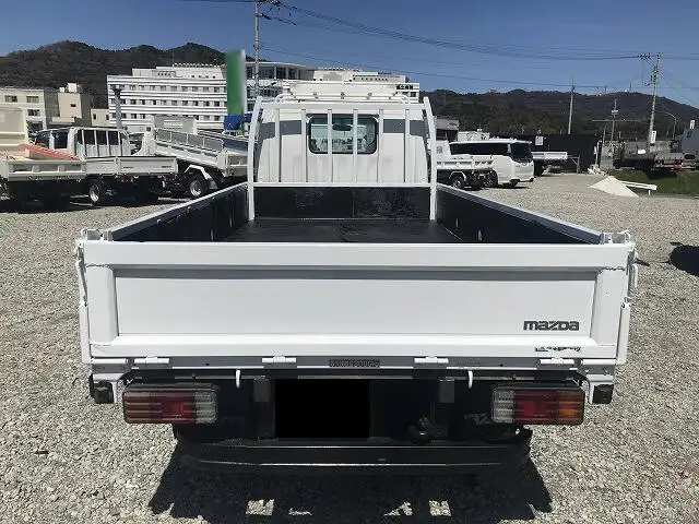 マツダ タイタン 小型 平ボディ KK-WH38H H14の中古トラック画像3