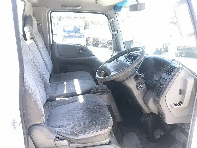 マツダ タイタン 小型 平ボディ KK-WH38H H14の中古トラック画像7