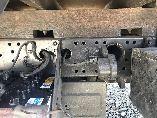 マツダ タイタン 小型 平ボディ KK-WH38H H14の中古トラック画像16