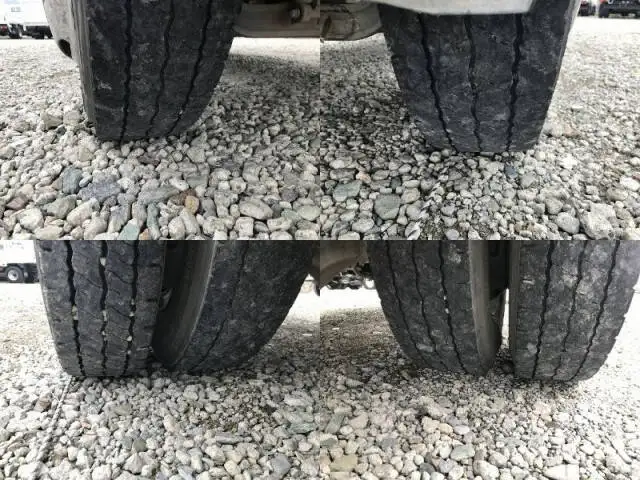 いすゞ フォワード 中型/増トン パッカー車 プレス式 ベッドの中古トラック画像19