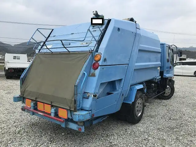 いすゞ フォワード 中型/増トン パッカー車 プレス式 ベッドの中古トラック画像2