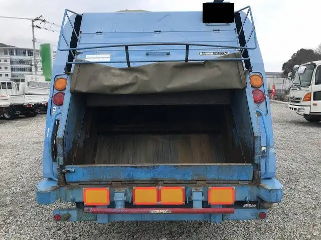 いすゞ フォワード 中型/増トン パッカー車 プレス式 ベッドの中古トラック画像4