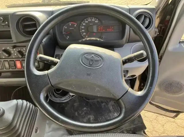 日野 デュトロ 小型 タンク車 ローリー TKG-XZU685の中古トラック画像11
