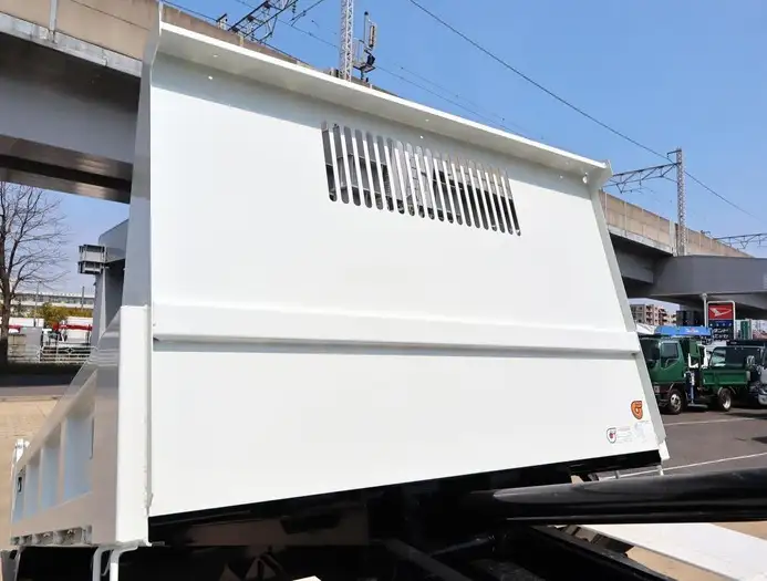 三菱 キャンター 小型 ダンプ ローダー 2RG-FBA60の中古トラック画像6