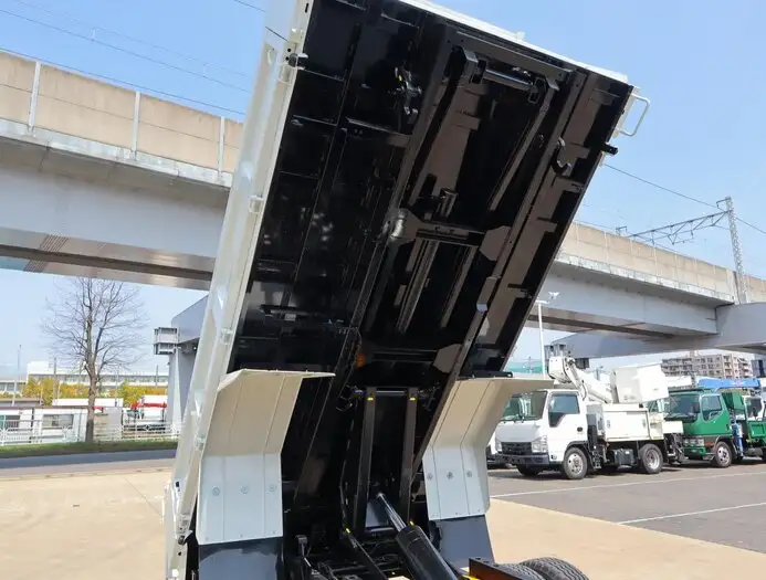 三菱 キャンター 小型 ダンプ ローダー 2RG-FBA60の中古トラック画像12