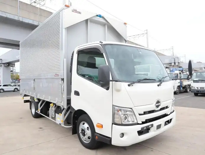 日野 デュトロ 小型 ウイング 2RG-XZU712M R4の中古トラック画像2