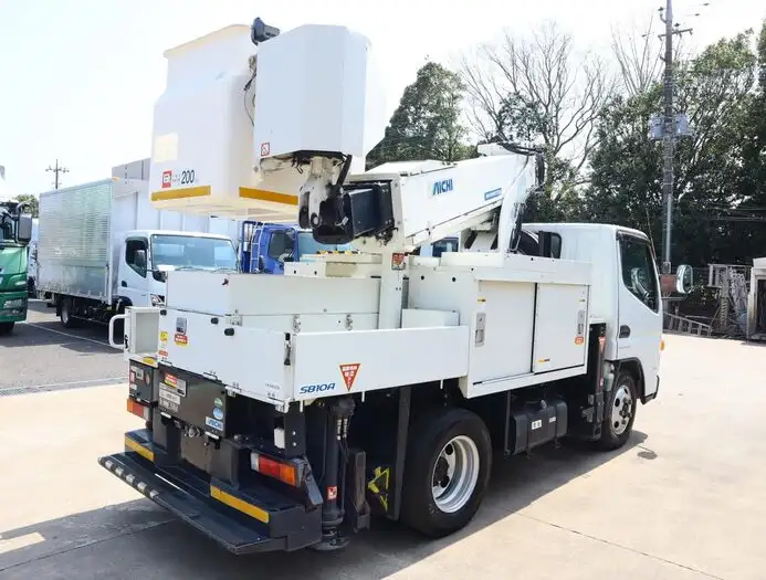 三菱 キャンター 小型 高所・建柱車 高所作業車 電工仕様の中古トラック画像2