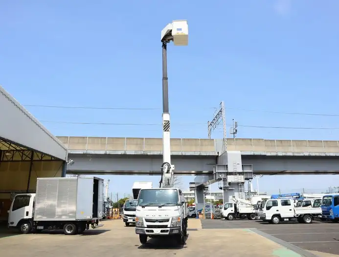 三菱 キャンター 小型 高所・建柱車 高所作業車 電工仕様の中古トラック画像7