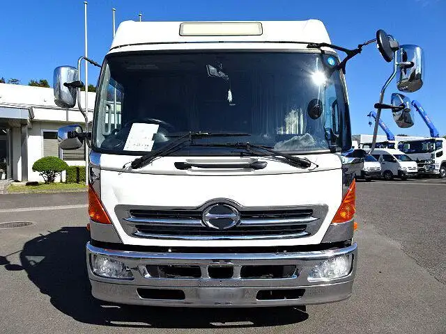 日野 レンジャー 中型/増トン 平ボディ パワーゲート 床鉄板の中古トラック画像4