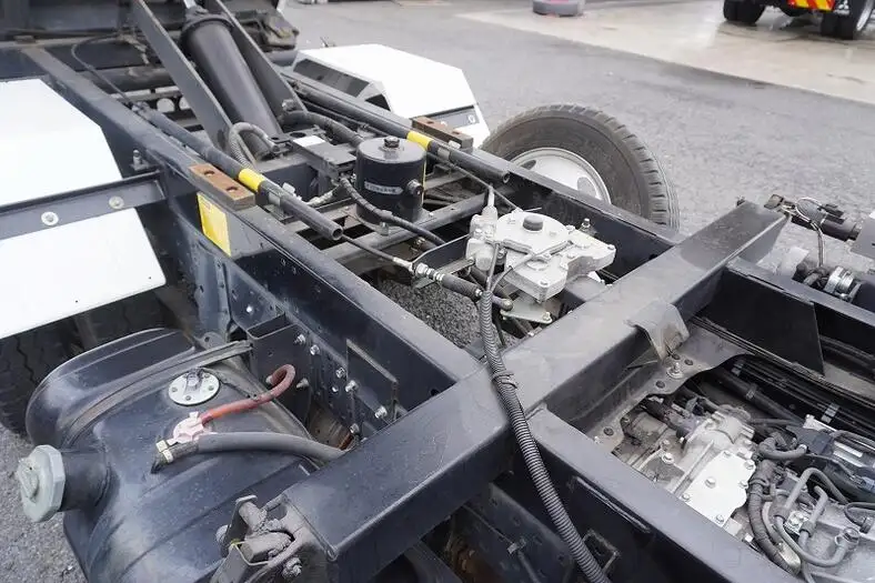 いすゞ エルフ 小型 ダンプ 三転 強化の中古トラック画像14