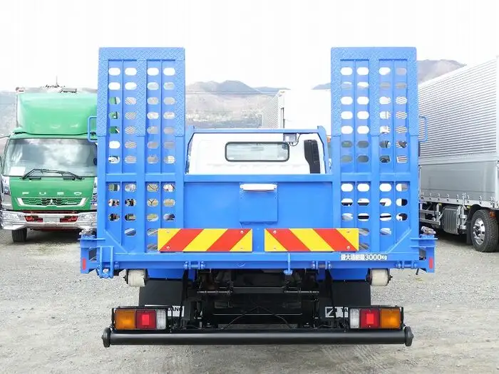 三菱 キャンター 小型 車両重機運搬 ラジコン ウインチの中古トラック画像3