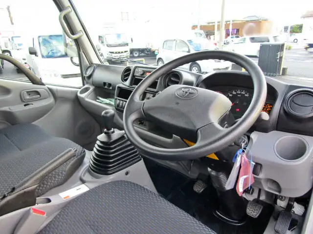 トヨタ ダイナ 小型 平ボディ 2DG-GDY231 R5の中古トラック画像10