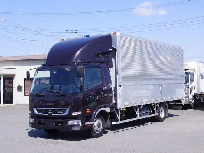 三菱 ファイター 中型/増トン ウイング エアサス ベッドの中古トラック画像1