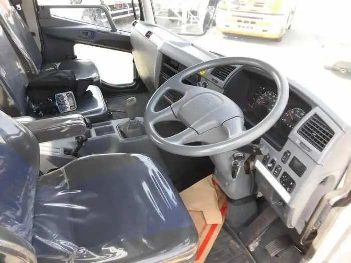 三菱 ファイター 中型/増トン クレーン付 床鉄板 アルミブロックの中古トラック画像13