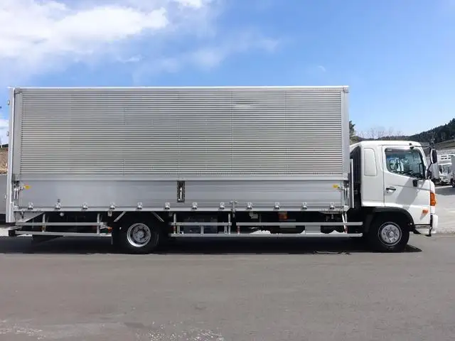日野 レンジャー 中型/増トン ウイング エアサス ベッドの中古トラック画像2