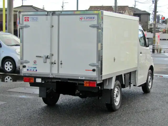トヨタ タウンエース 小型 冷凍冷蔵 中温 5BF-S403Uの中古トラック画像3