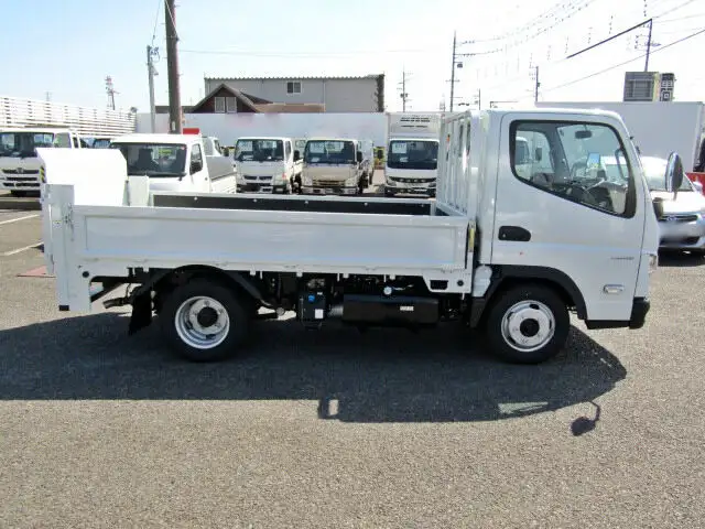 三菱 キャンター 小型 平ボディ パワーゲート 2RG-FBA20の中古トラック画像2