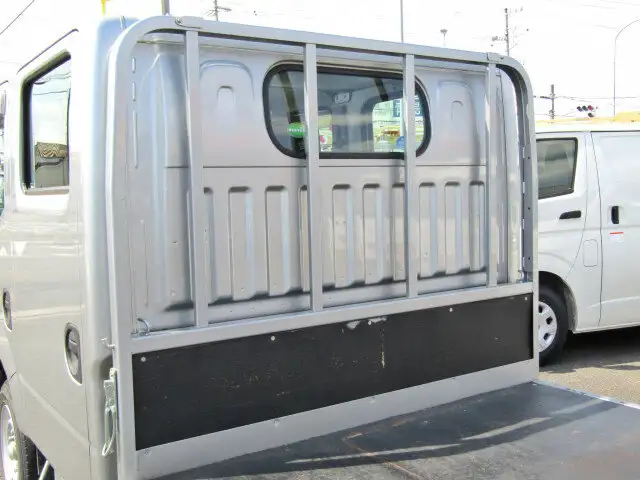 日産 アトラス 小型 平ボディ Wキャブ CBF-SQ1F2の中古トラック画像6