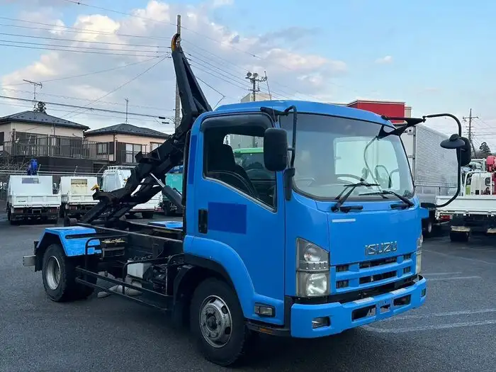 いすゞ フォワード 中型/増トン アームロール シングルホイスト PKG-FRR90S2の中古トラック画像2