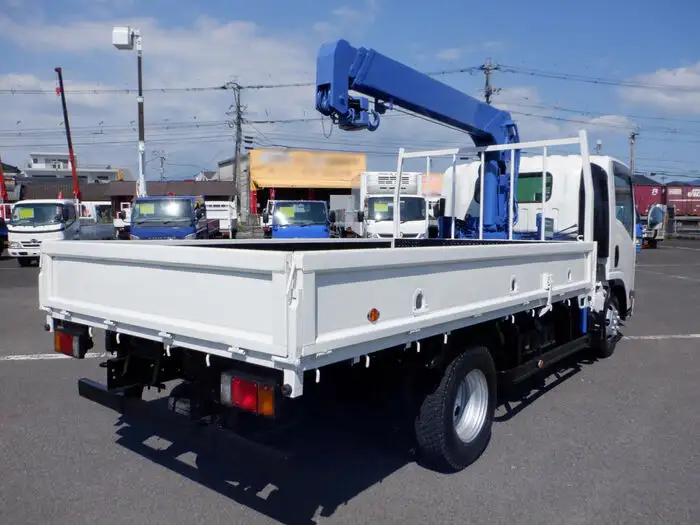 いすゞ エルフ 小型 クレーン付 床鉄板 3段の中古トラック画像2
