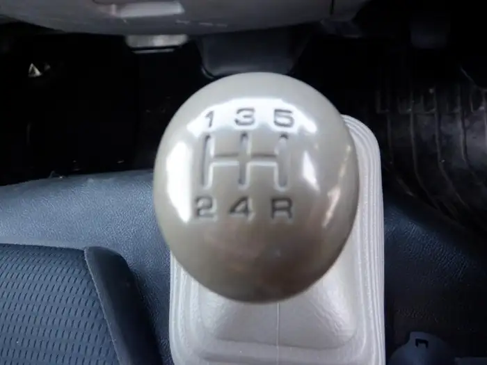 日産 アトラス 小型 平ボディ 床鉄板 SDG-SZ5F24の中古トラック画像13