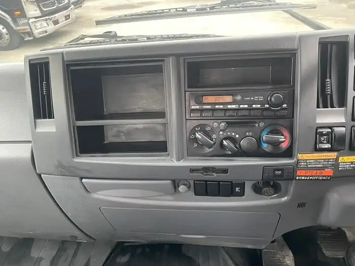 いすゞ フォワード 中型/増トン クレーン付 4段 ラジコンの中古トラック画像15