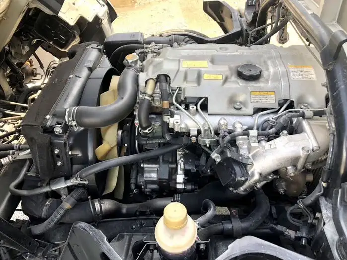 三菱 キャンター 小型 ウイング PDG-FE82D H19の中古トラック画像19