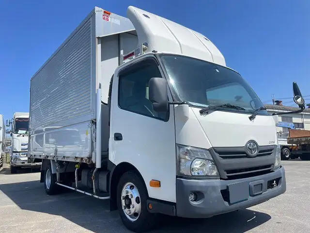 トヨタ ダイナ 小型 ウイング TKG-XZU712 H30の中古トラック画像2