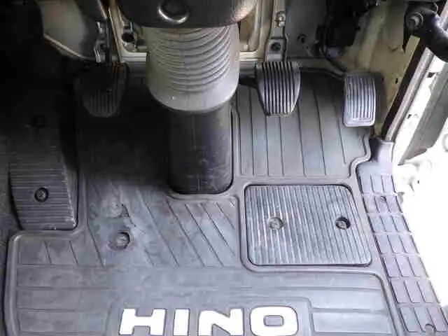 日野 プロフィア 大型 ウイング QKG-FN1AWAA H25の中古トラック画像15