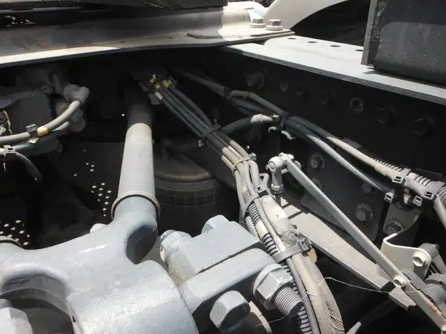 日野 プロフィア 大型 トラクター ハイルーフ 1デフの中古トラック画像15