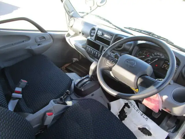日野 デュトロ 小型 平ボディ 2RG-XZU654M R5の中古トラック画像12