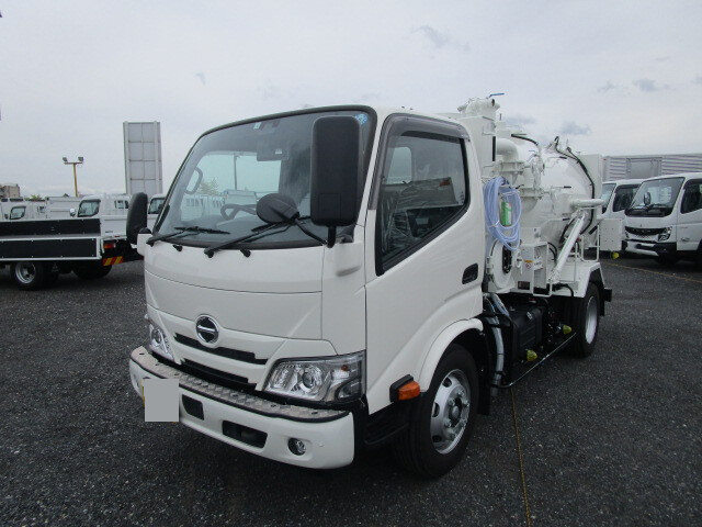 日野 デュトロ 小型 タンク車 バキューム 2PG-XZU640F｜画像1