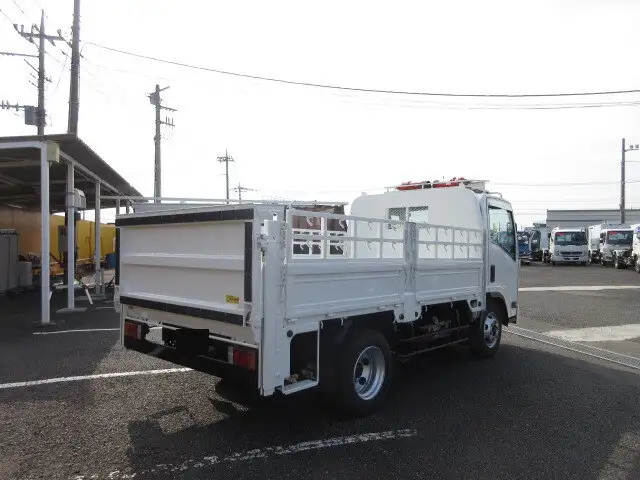 いすゞ エルフ 小型 平ボディ パワーゲート 床鉄板の中古トラック画像3