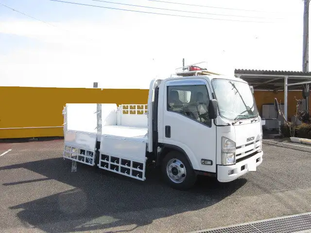 いすゞ エルフ 小型 平ボディ パワーゲート 床鉄板の中古トラック画像9